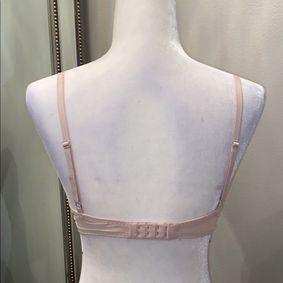 Victoria’s Secret bra - Picture 2 of 4